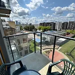 Your Home - Stylish Studio Apartment In Center, With Balcony & Self Check-In