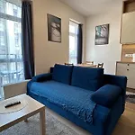 Your Home - Stylish Studio Apartment In Center, With Balcony & Self Check-In