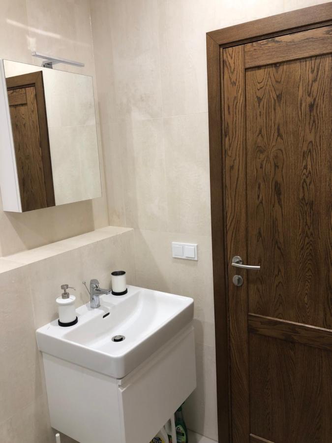 Your - Stylish In Center, With Balcony & Self Check-in Appartement