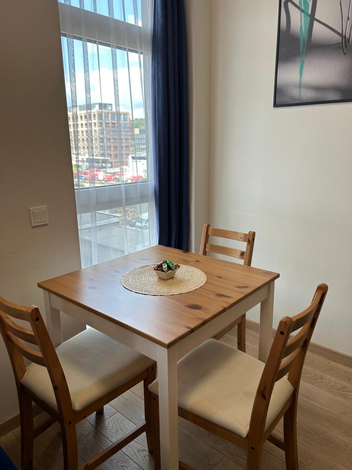 Your - Stylish In Center, With Balcony & Self Check-in Appartement VNO